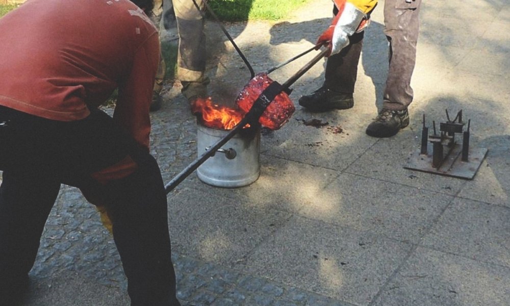 Skizzen-in-holz-09.jpg  - © Hartmut Rademann